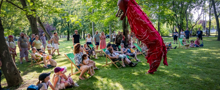 2025-ben is ingyenes Bondoró Fesztivál Balatonalmádiban